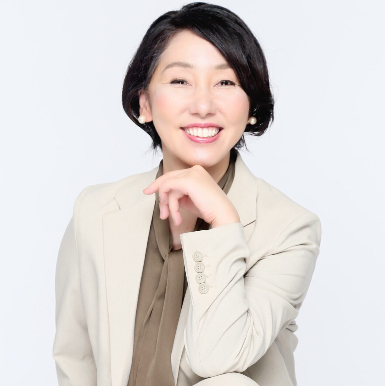 矢間あや
